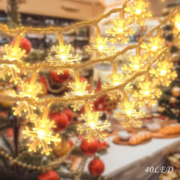 40 LED Fairy Lights, 19.7 Ft Warm White Snowflake String Lights, Battery Operated Christmas Light for Christmas Indoor and Outdoor Bedroom Party Decor